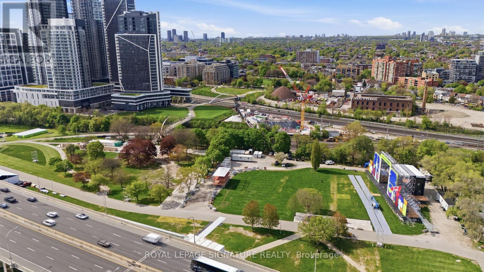 #705 215 FORT YORK BOULEVARD - 30