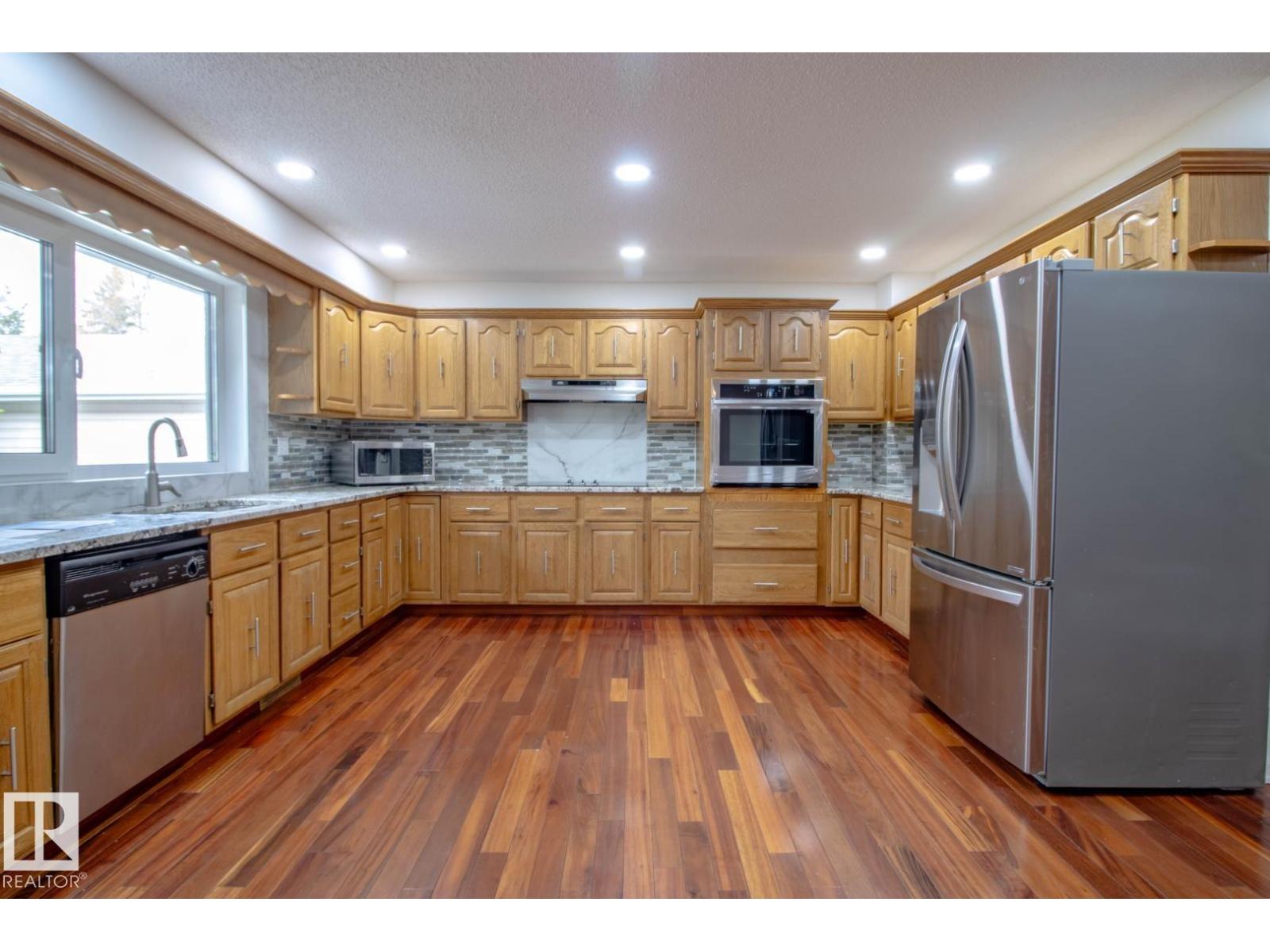 7007 10 AV NW - 15