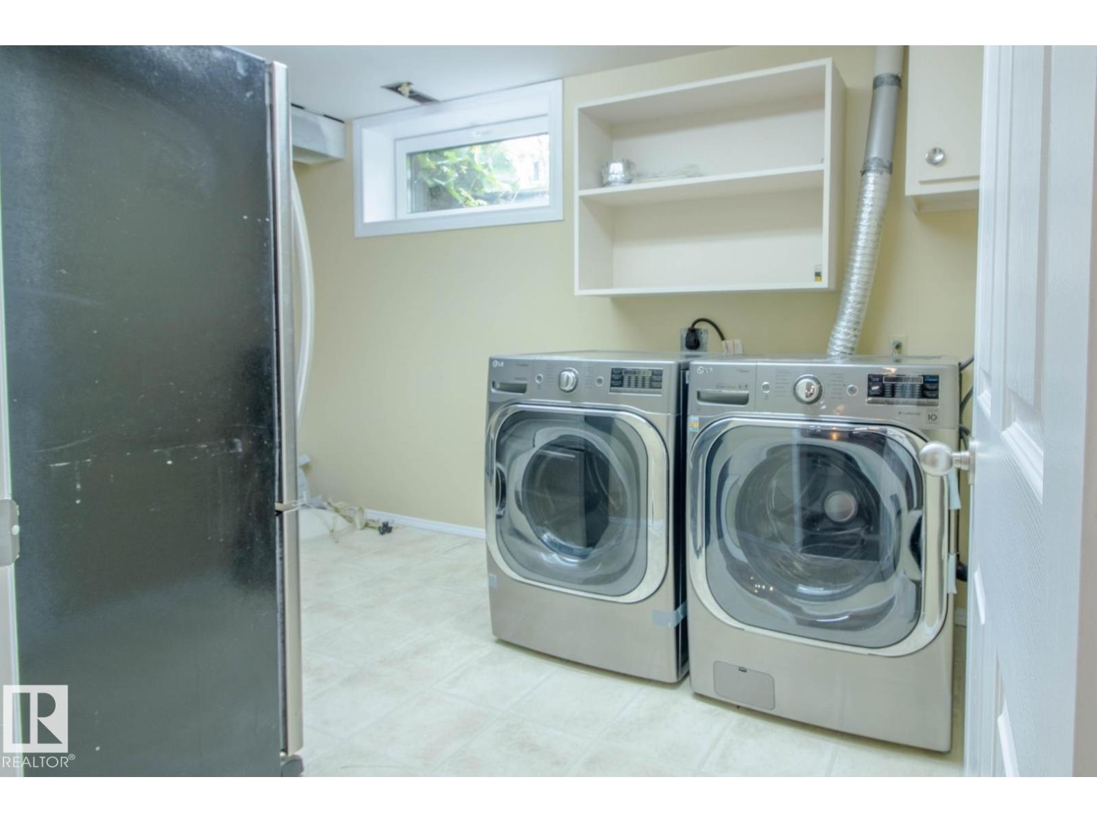 7007 10 AV NW - 19