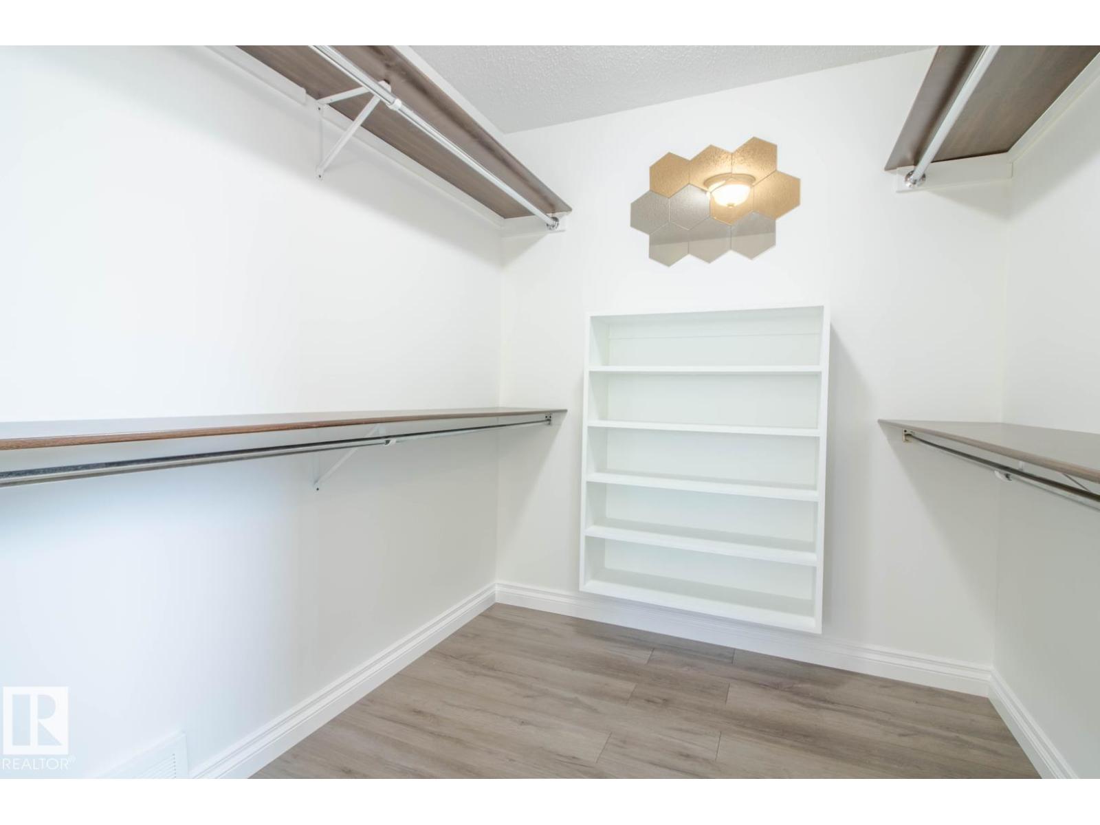 7007 10 AV NW - 29