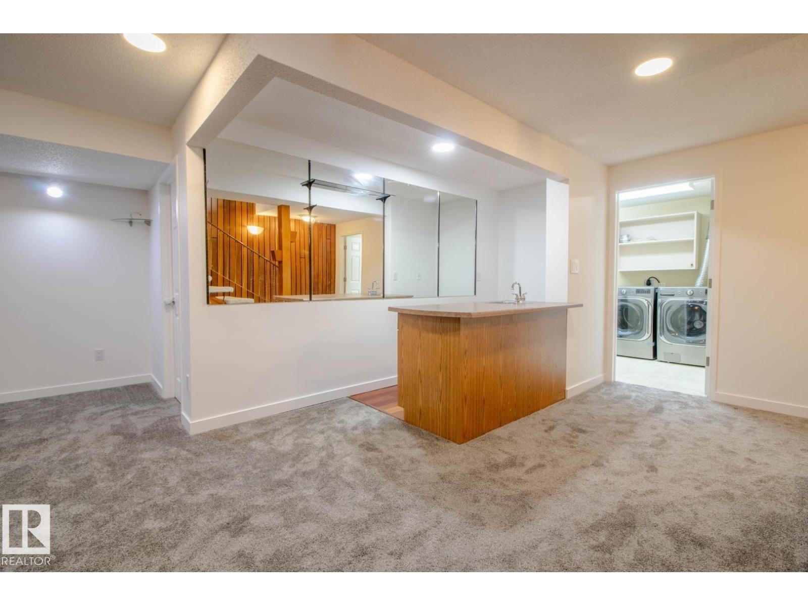 7007 10 AV NW - 39