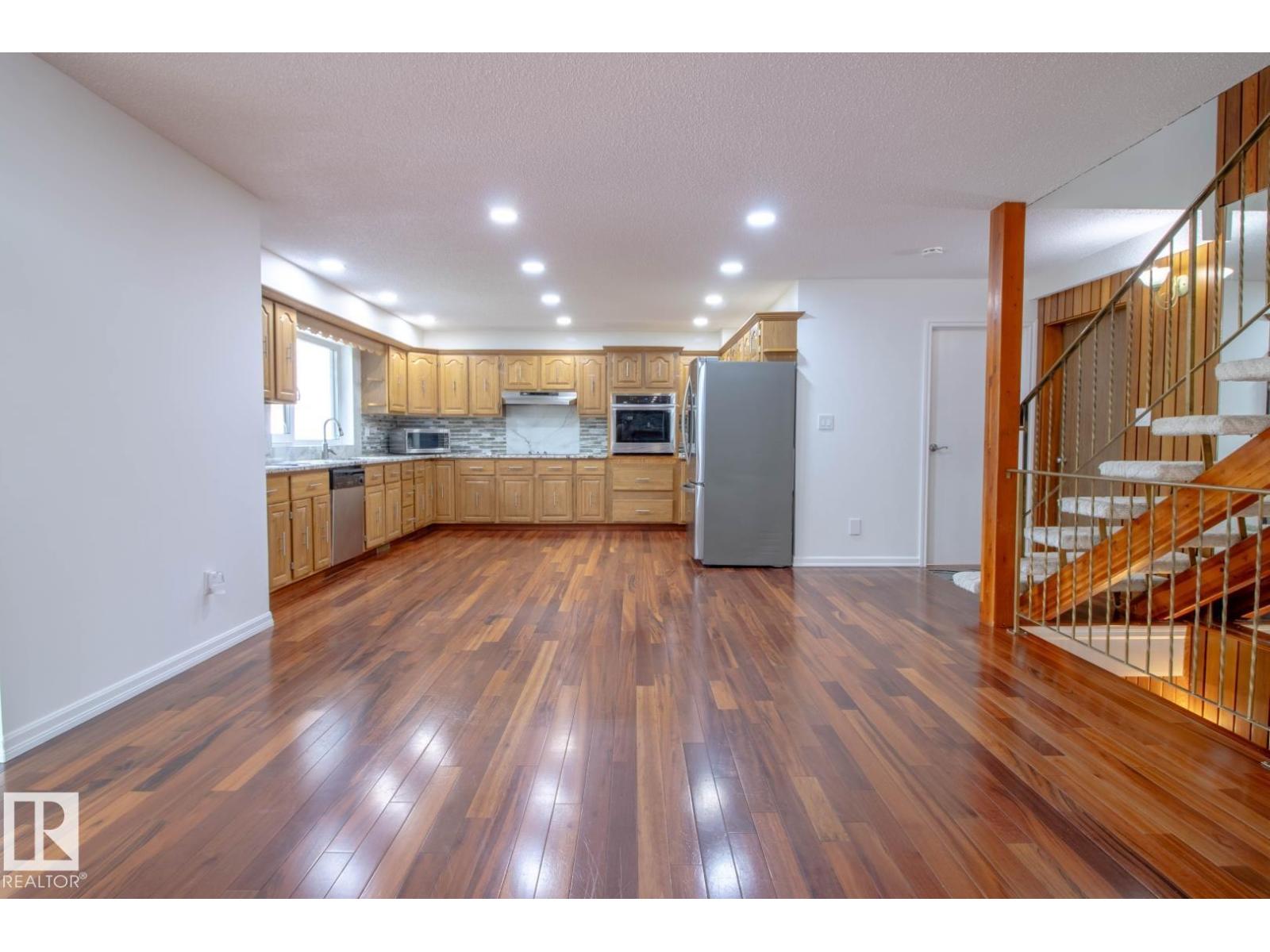 7007 10 AV NW - 14