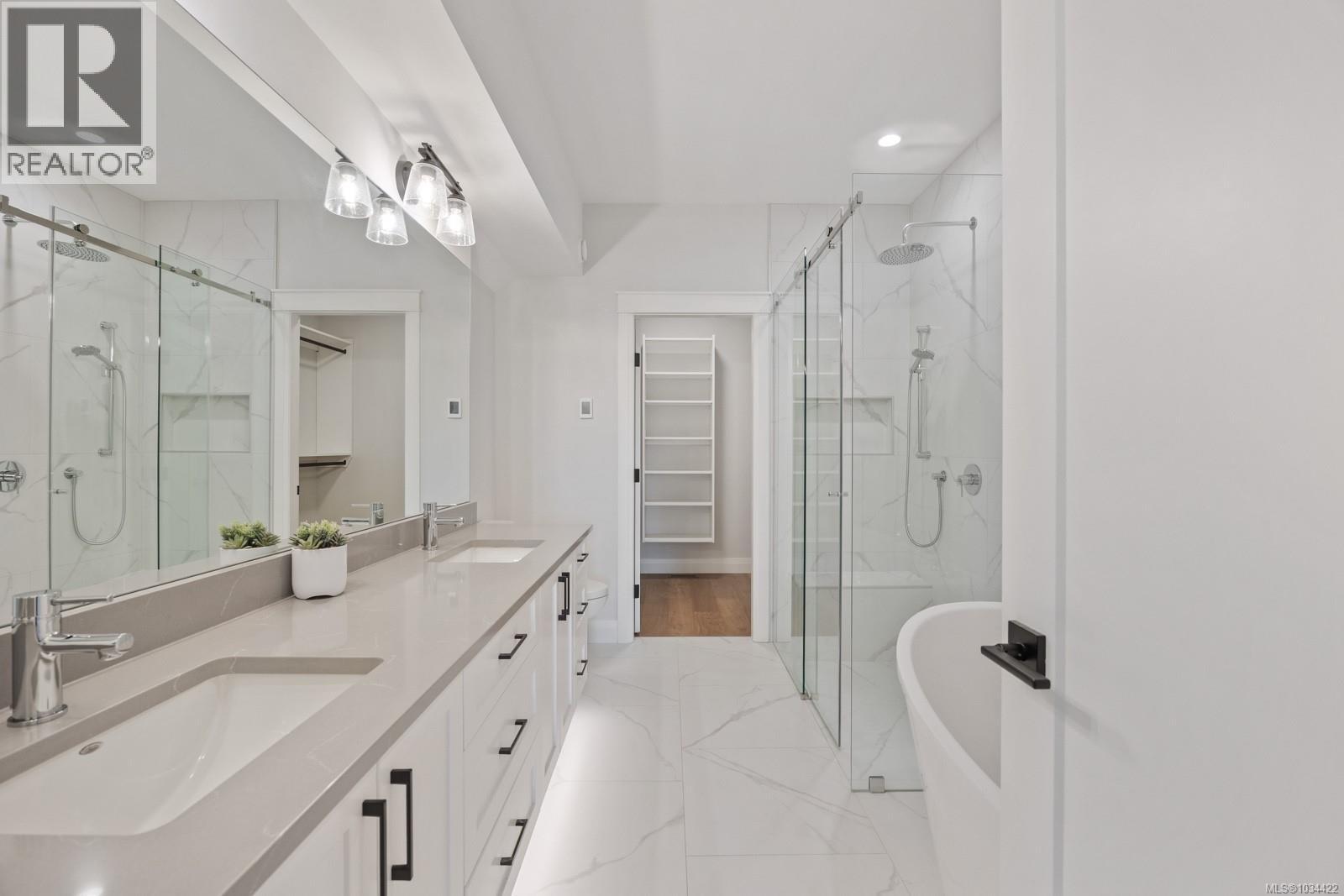 130 1444 Crown Isle Dr, Courtenay