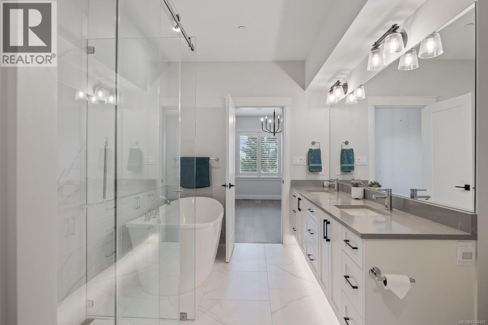 130 1444 Crown Isle Dr, Courtenay