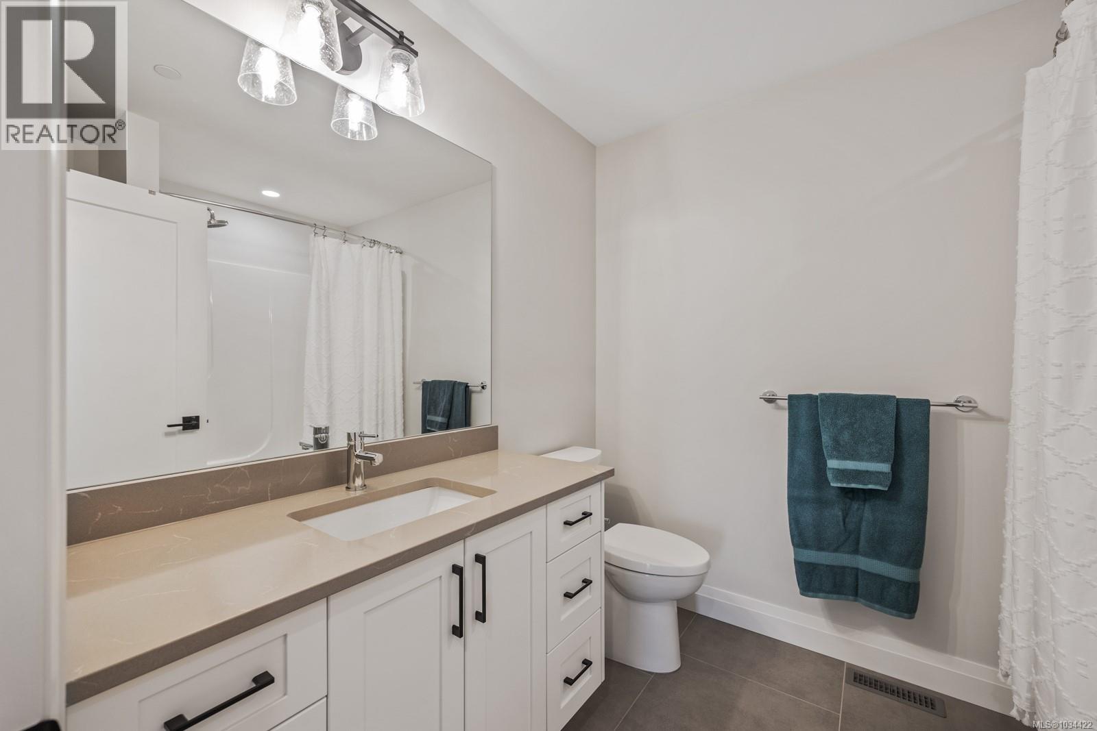 130 1444 Crown Isle Dr, Courtenay