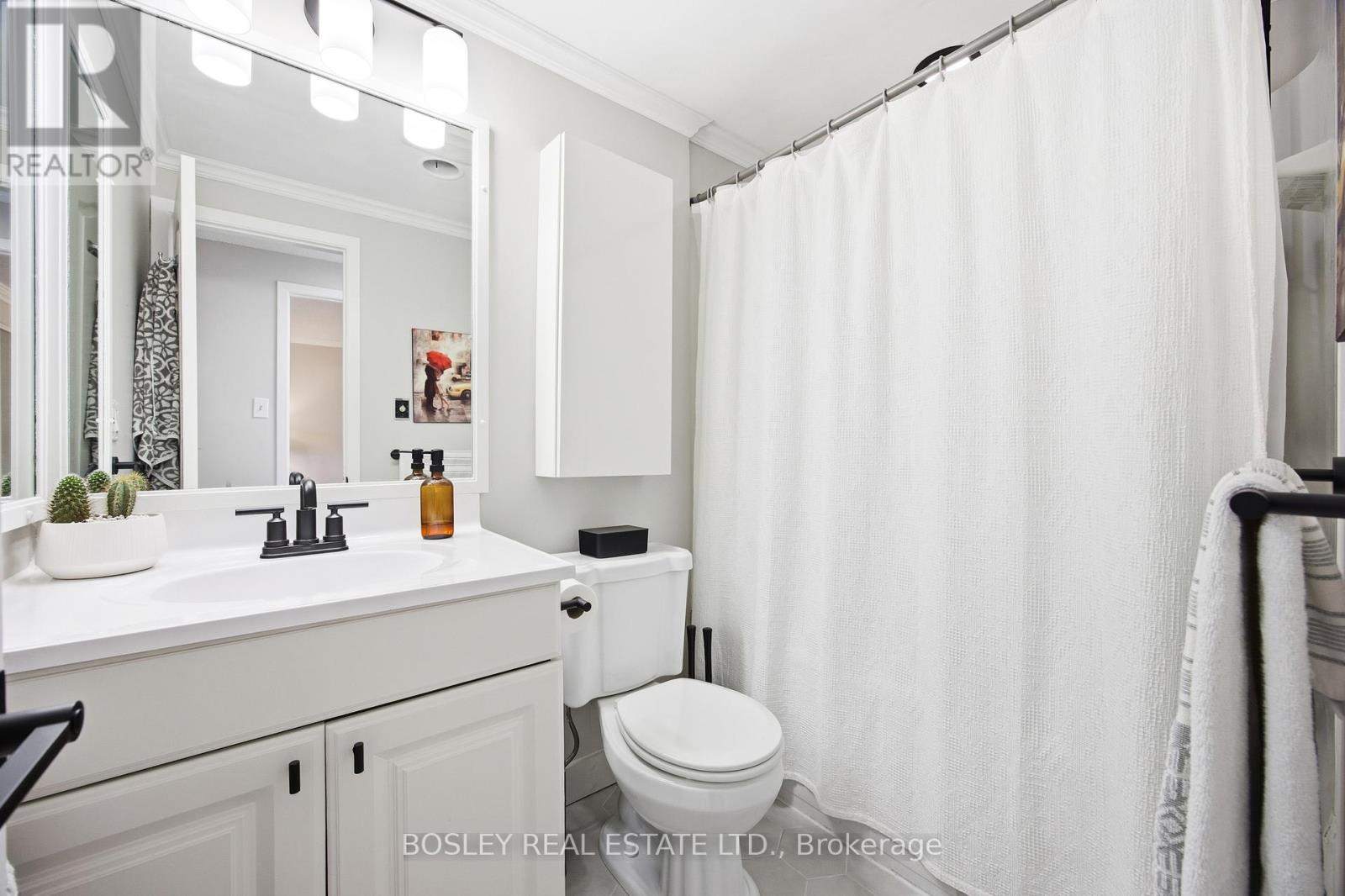 861 TRADDLES AVENUE - 21
