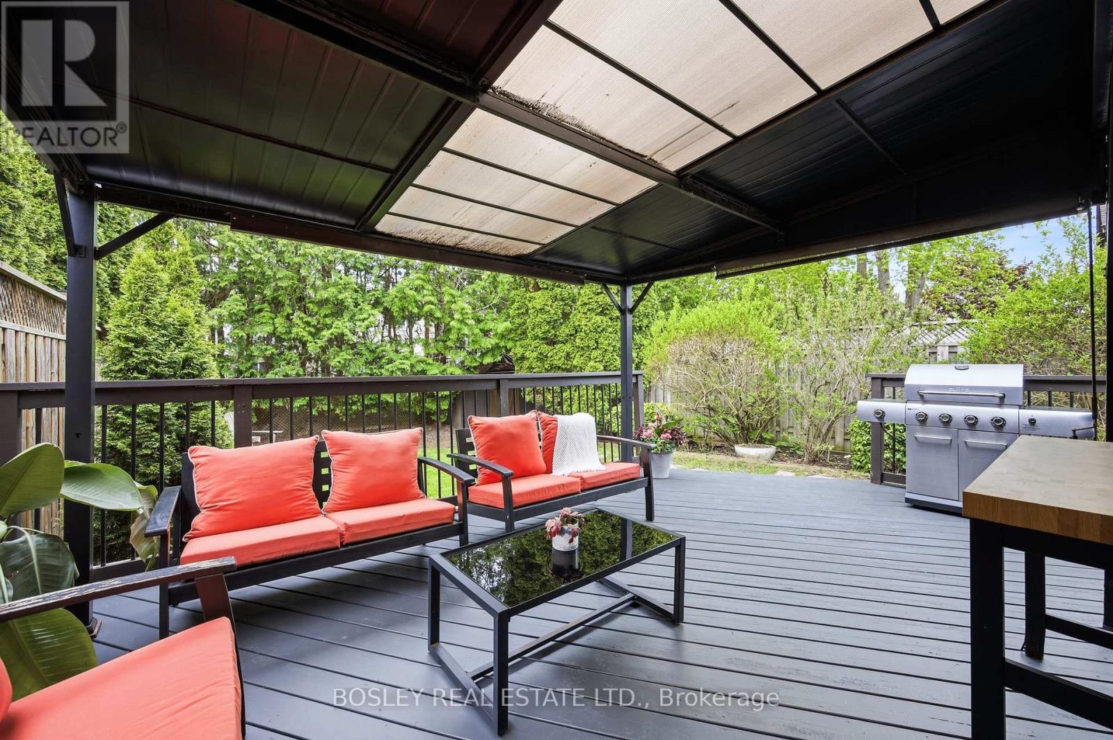 861 TRADDLES AVENUE - 32