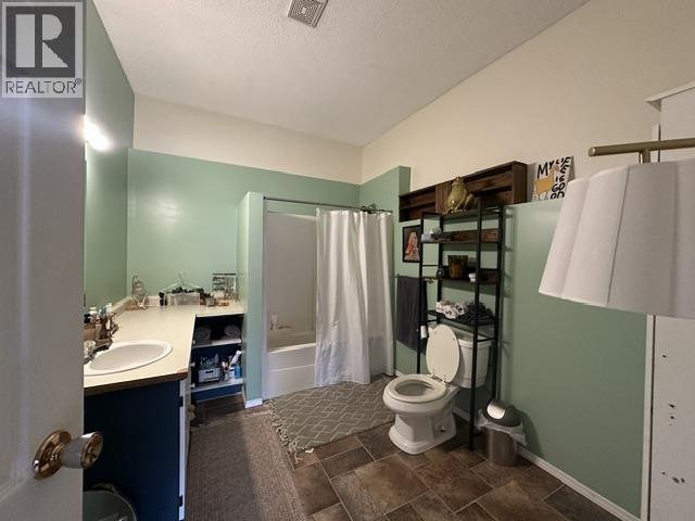 1653/55 FIFTH STREET - 34