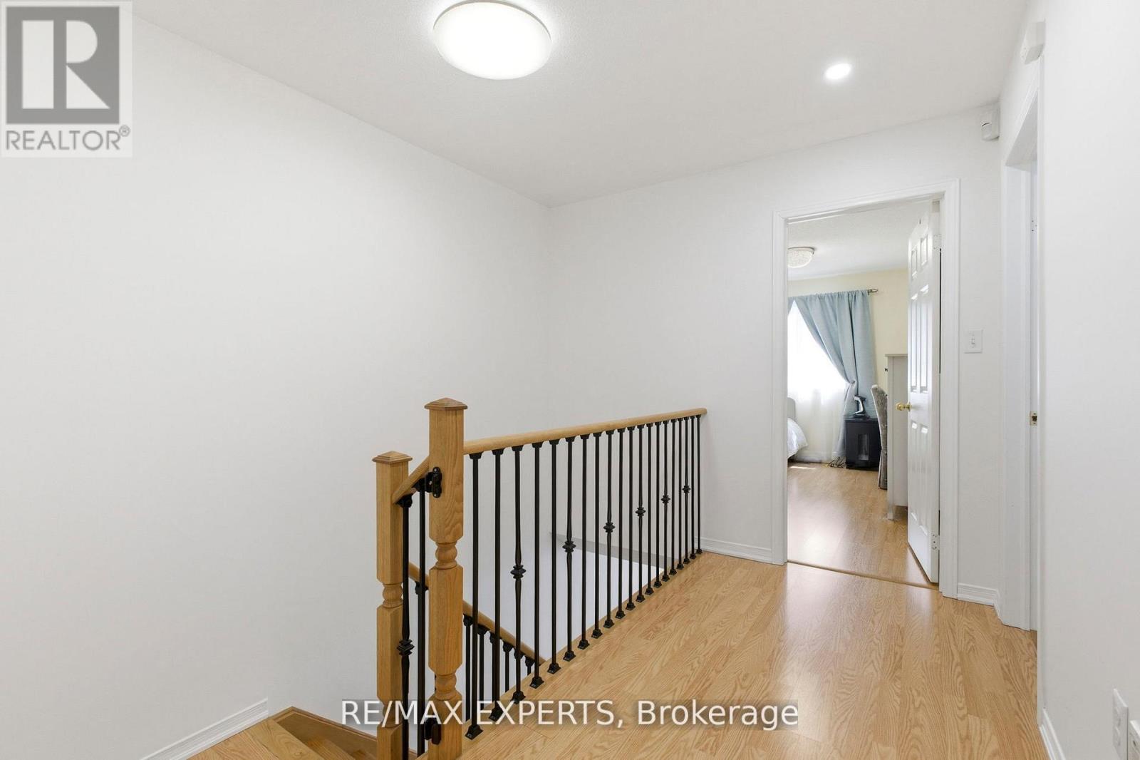 117 REVELSTOKE CRESCENT - 20