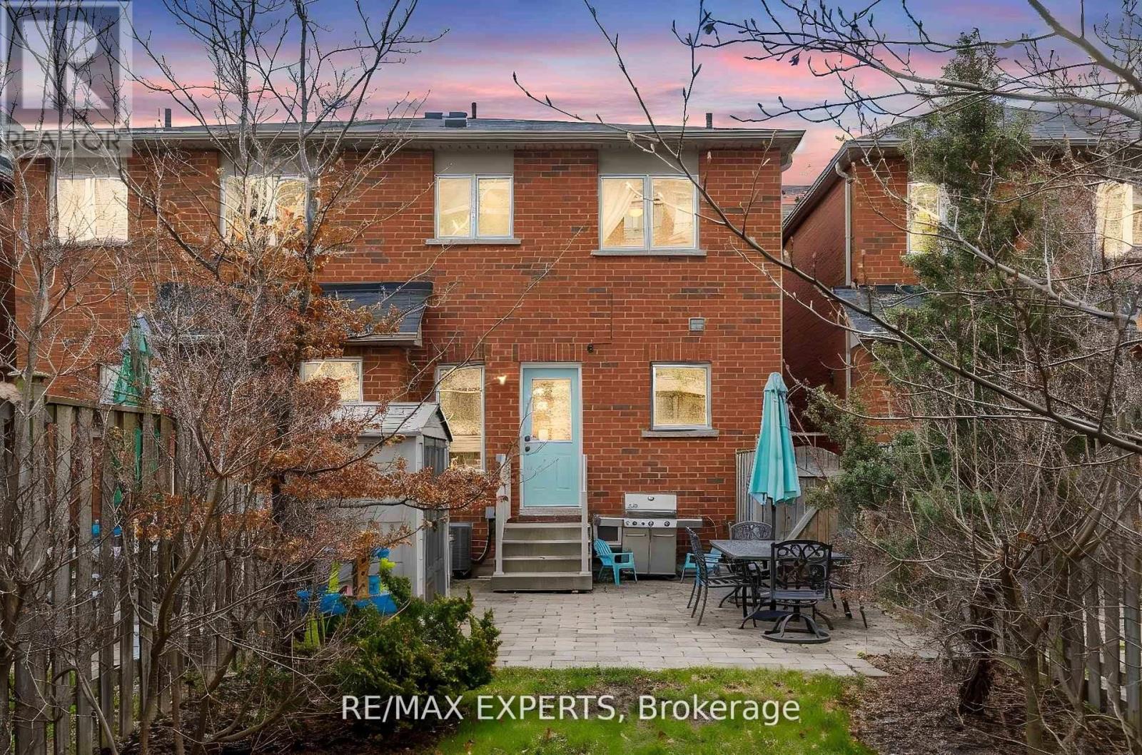 117 REVELSTOKE CRESCENT - 35