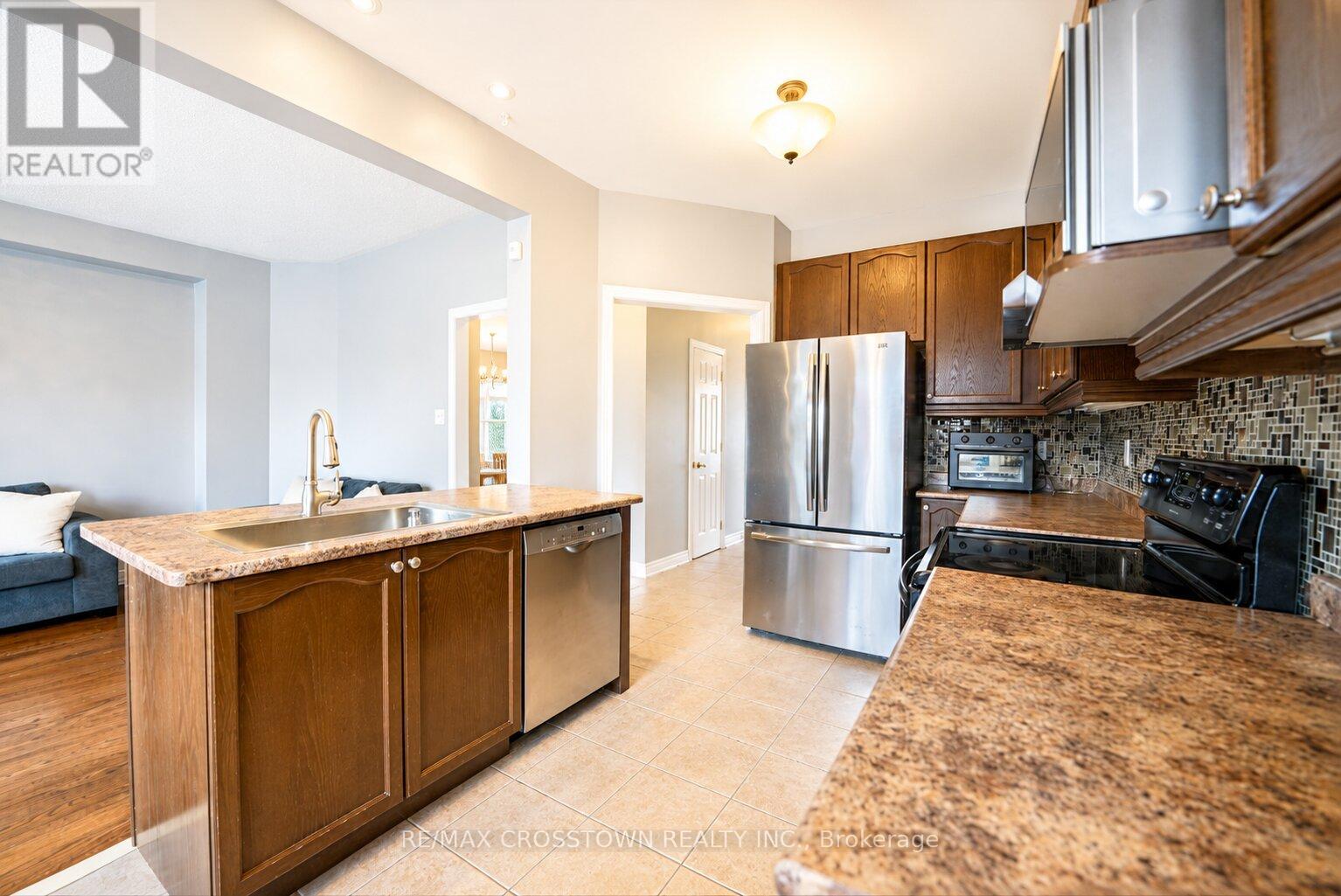 11 LUNDIGAN DRIVE - 12