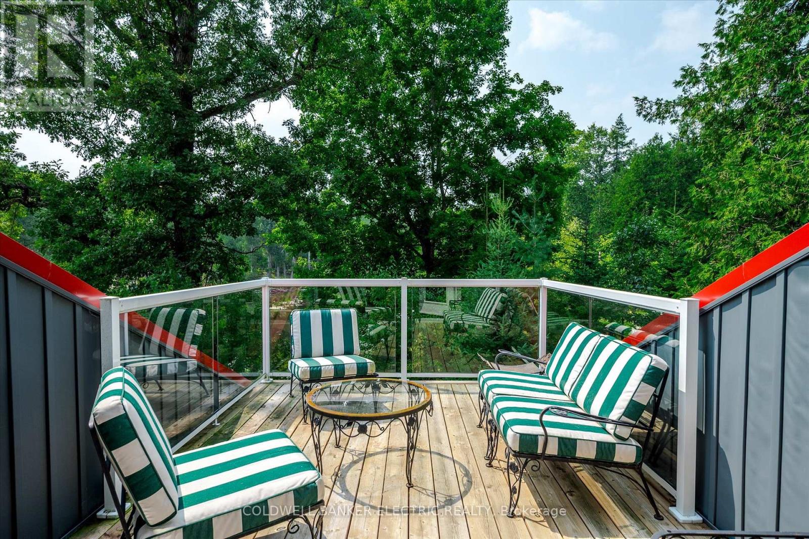 411 FIDLAR GLEN ROAD - 27
