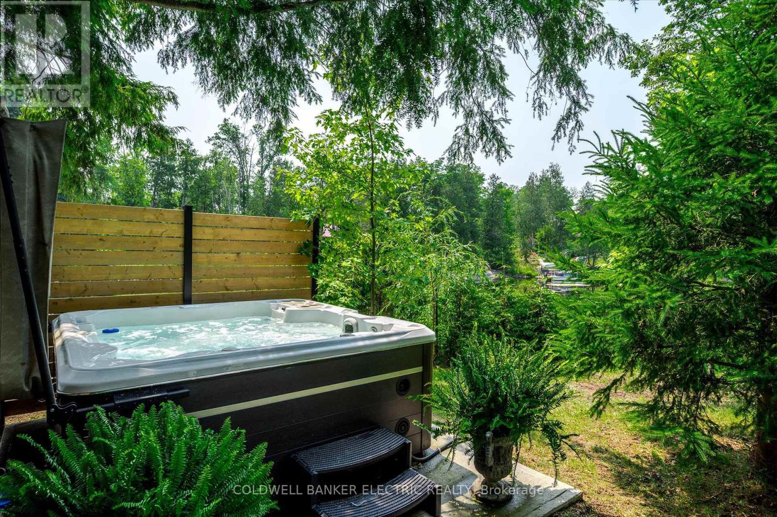 411 FIDLAR GLEN ROAD - 31