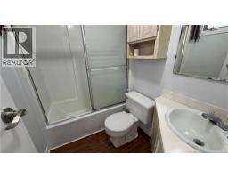Kitchen - 748 Canada, Edmundston, NB E3V1W4 Photo 8