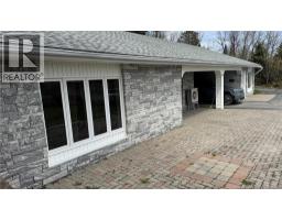 748 Canada, Edmundston, NB E3V1W4 Photo 23