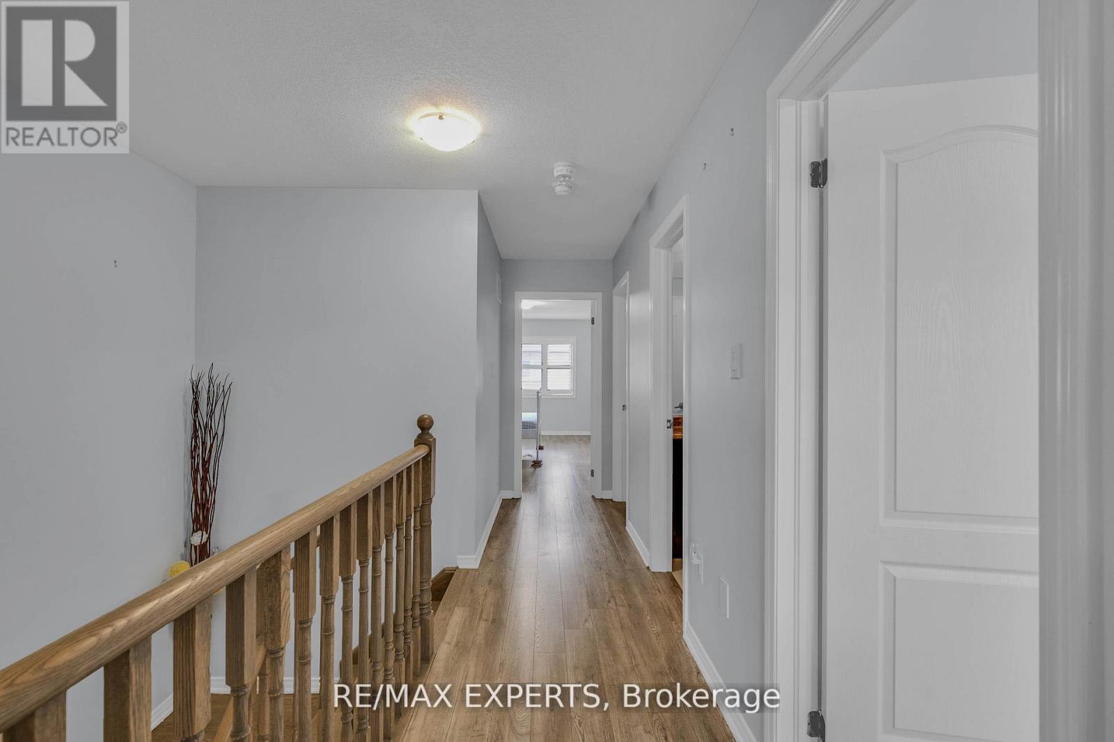 22 HOOVER ROAD - 18