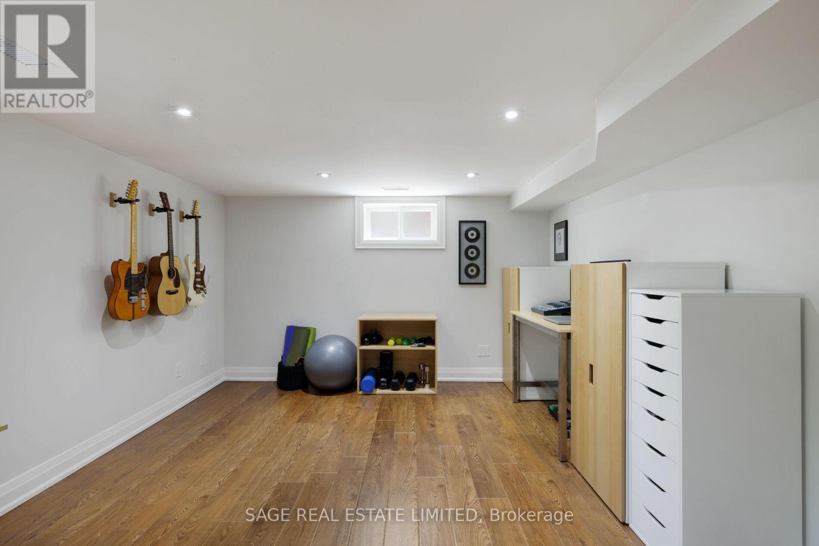 102 HUMBERVALE BOULEVARD - 41