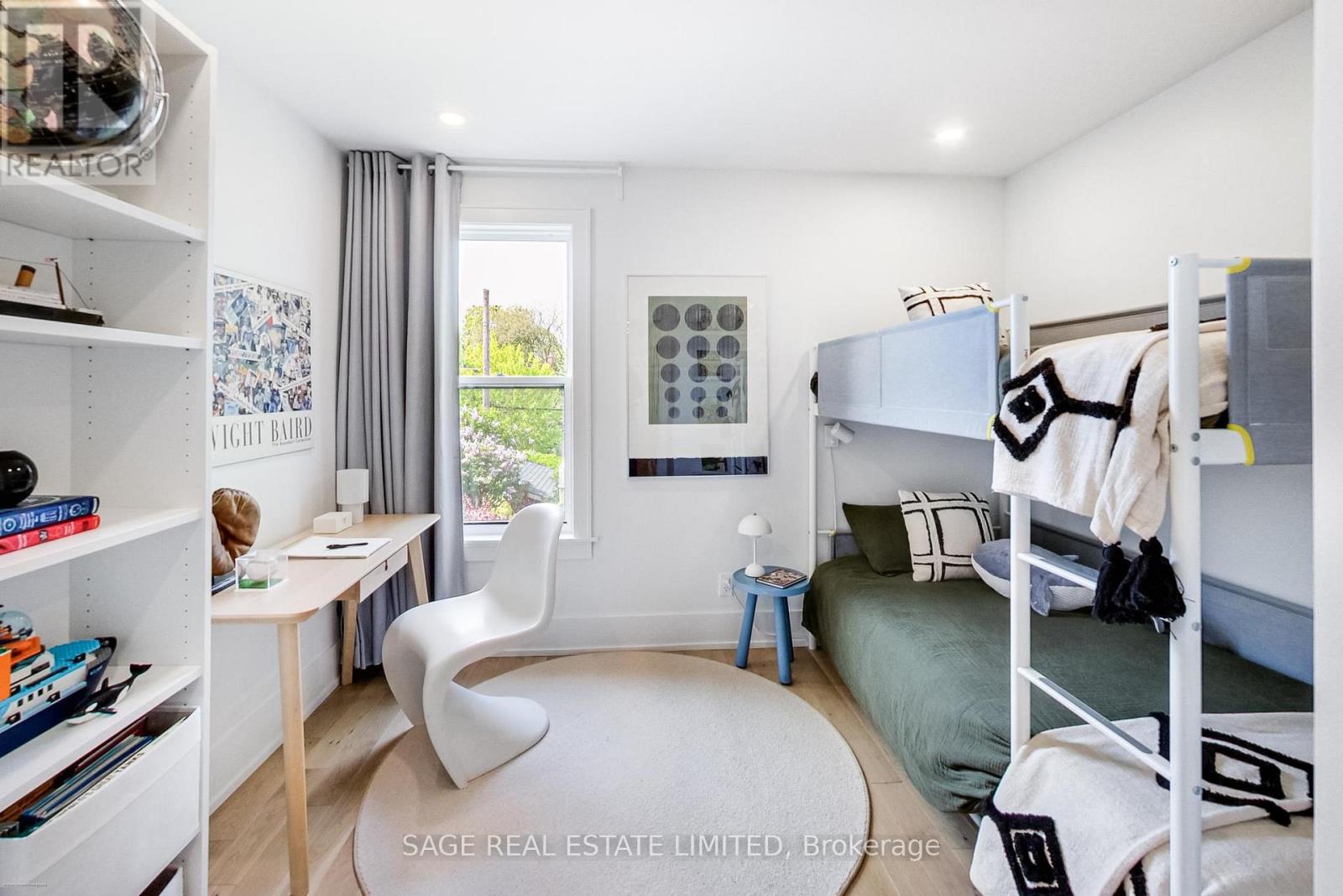 88 GALLEY AVENUE - 20