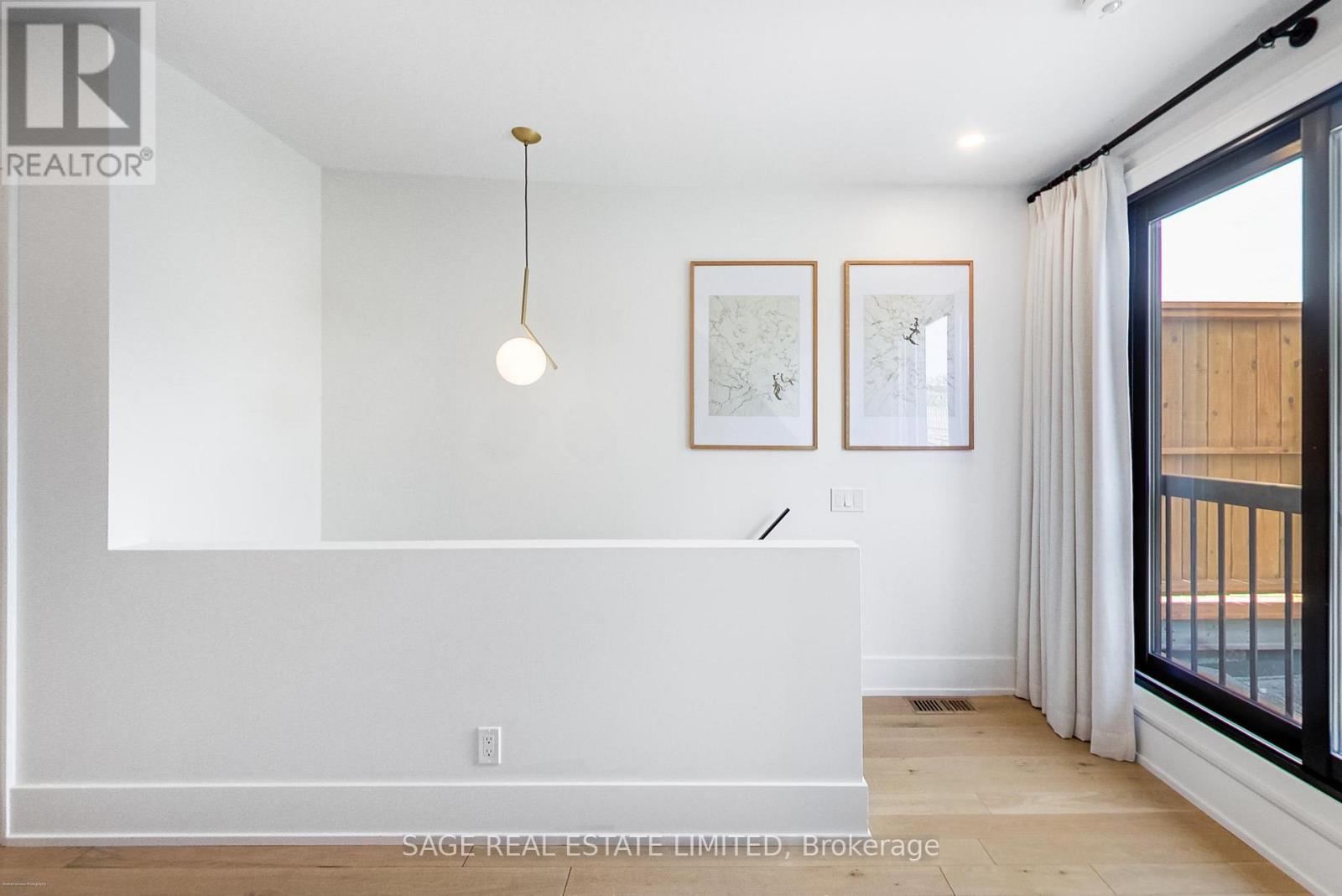 88 GALLEY AVENUE - 28