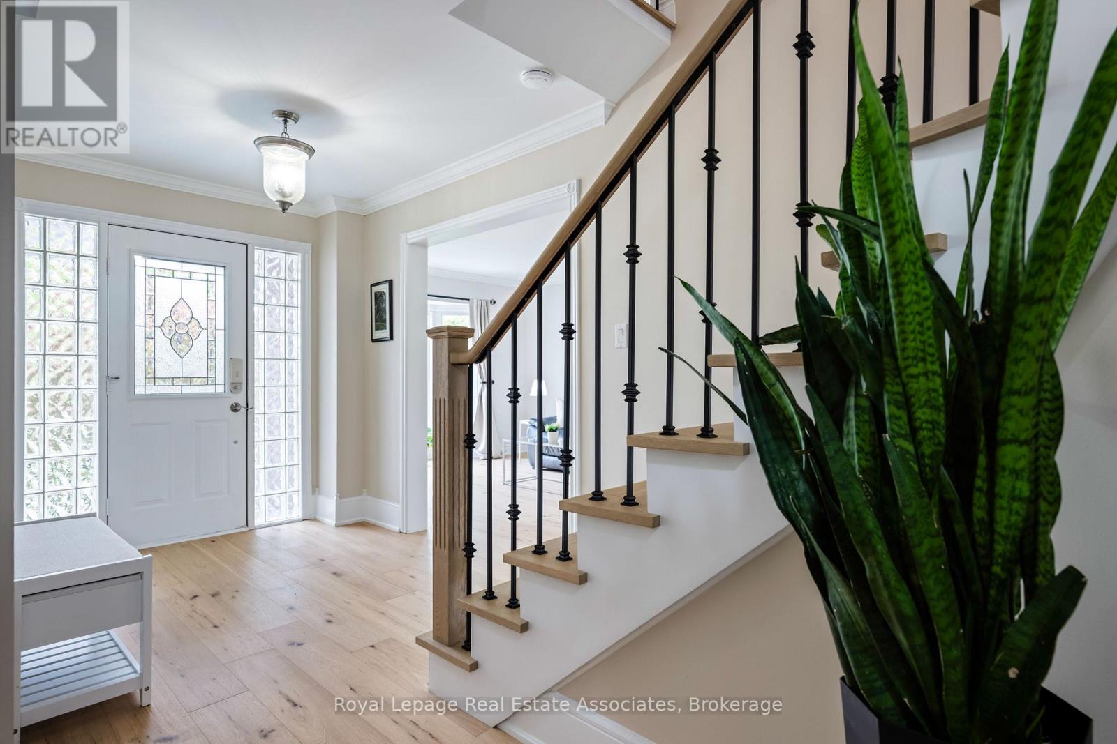 7 NIXON CRESCENT - 4