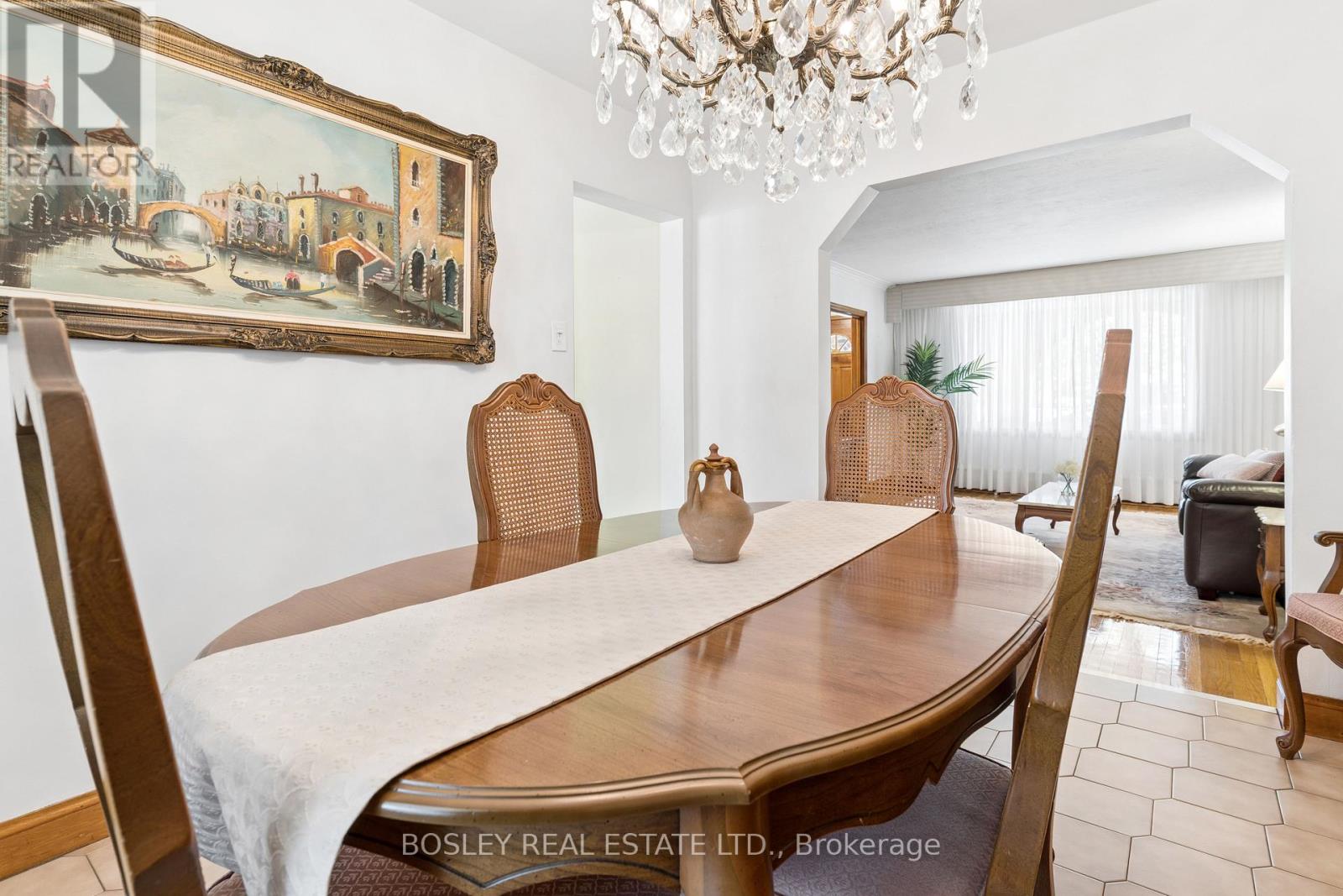 96 MACDONALD AVENUE - 13