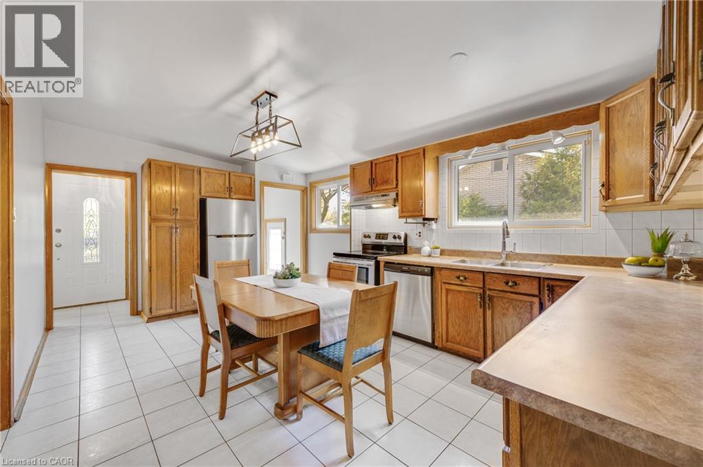 3 TANAGER Court - 9