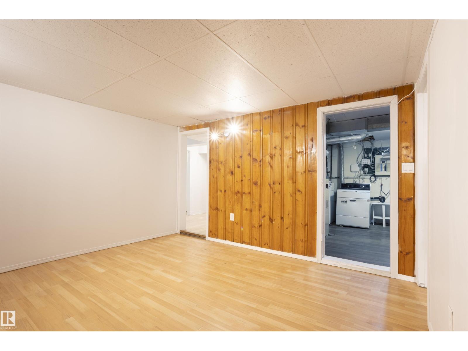 13716 115 AV NW - 20