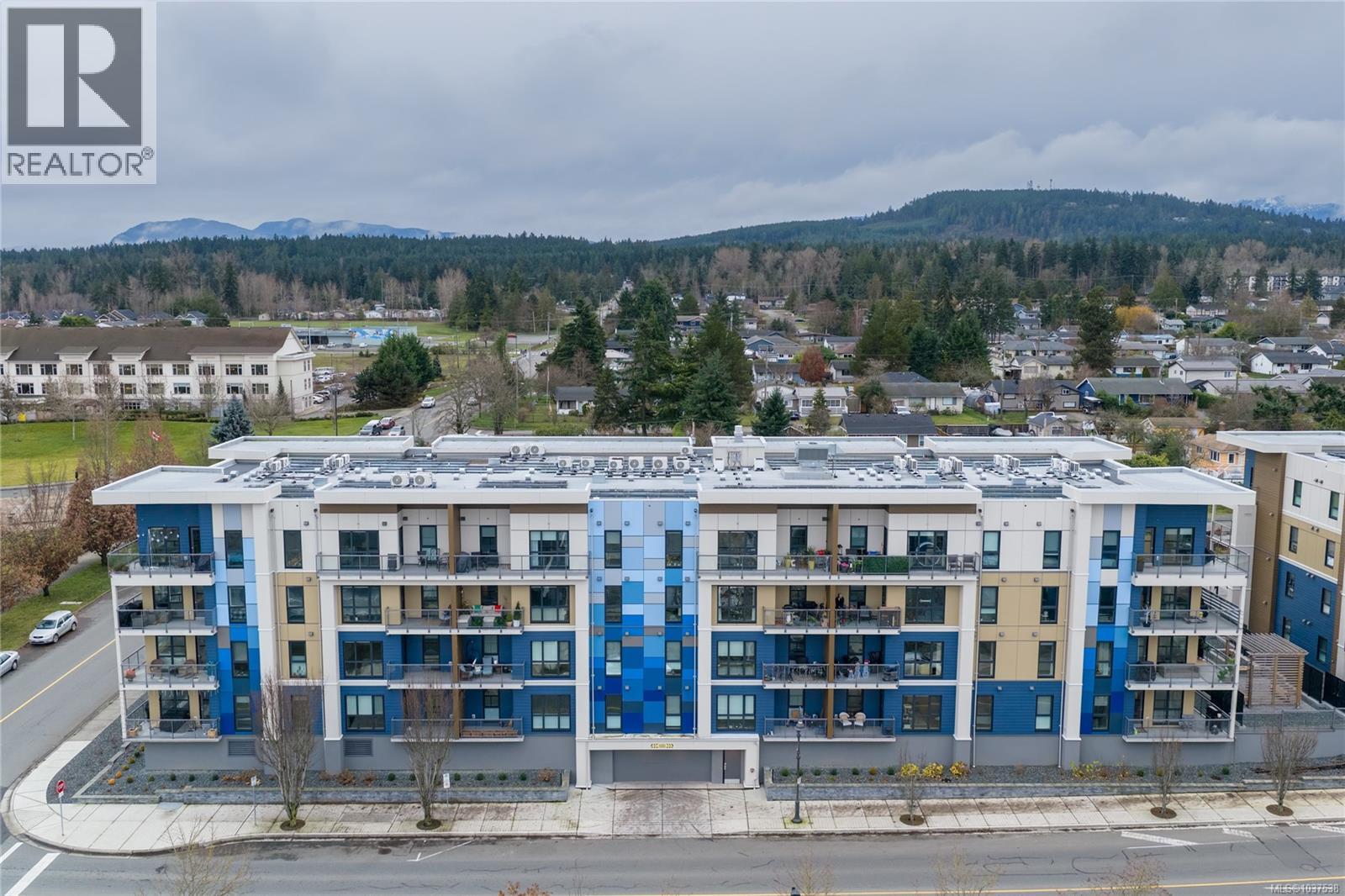 #103E 120 Jensen Ave W - 40