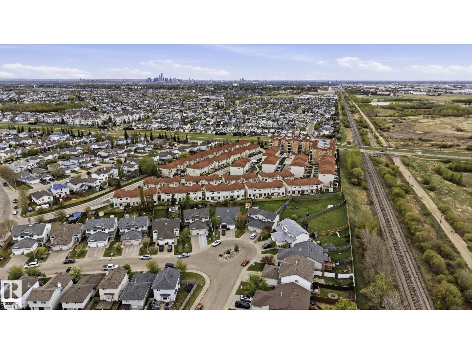 14017 156 AV NW — photo 28