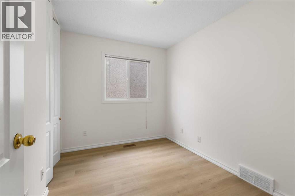 268 Madeira Place NE - 16