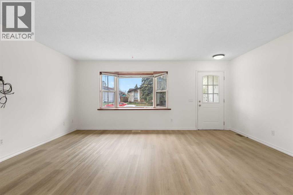 268 Madeira Place NE - 7