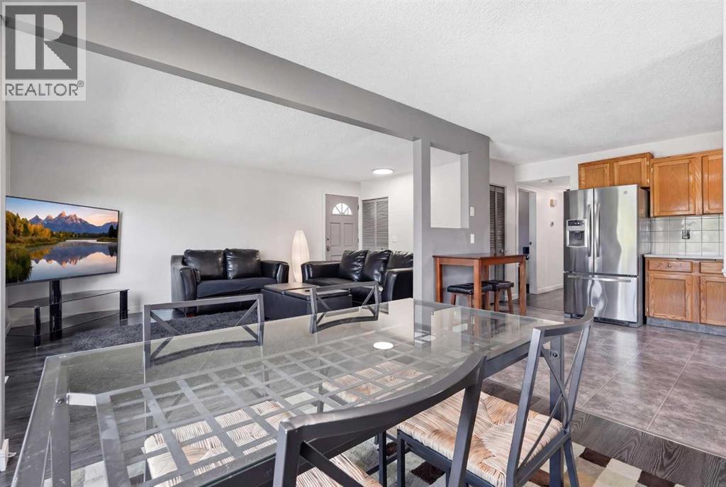 1420 Marlyn Way NE - 10