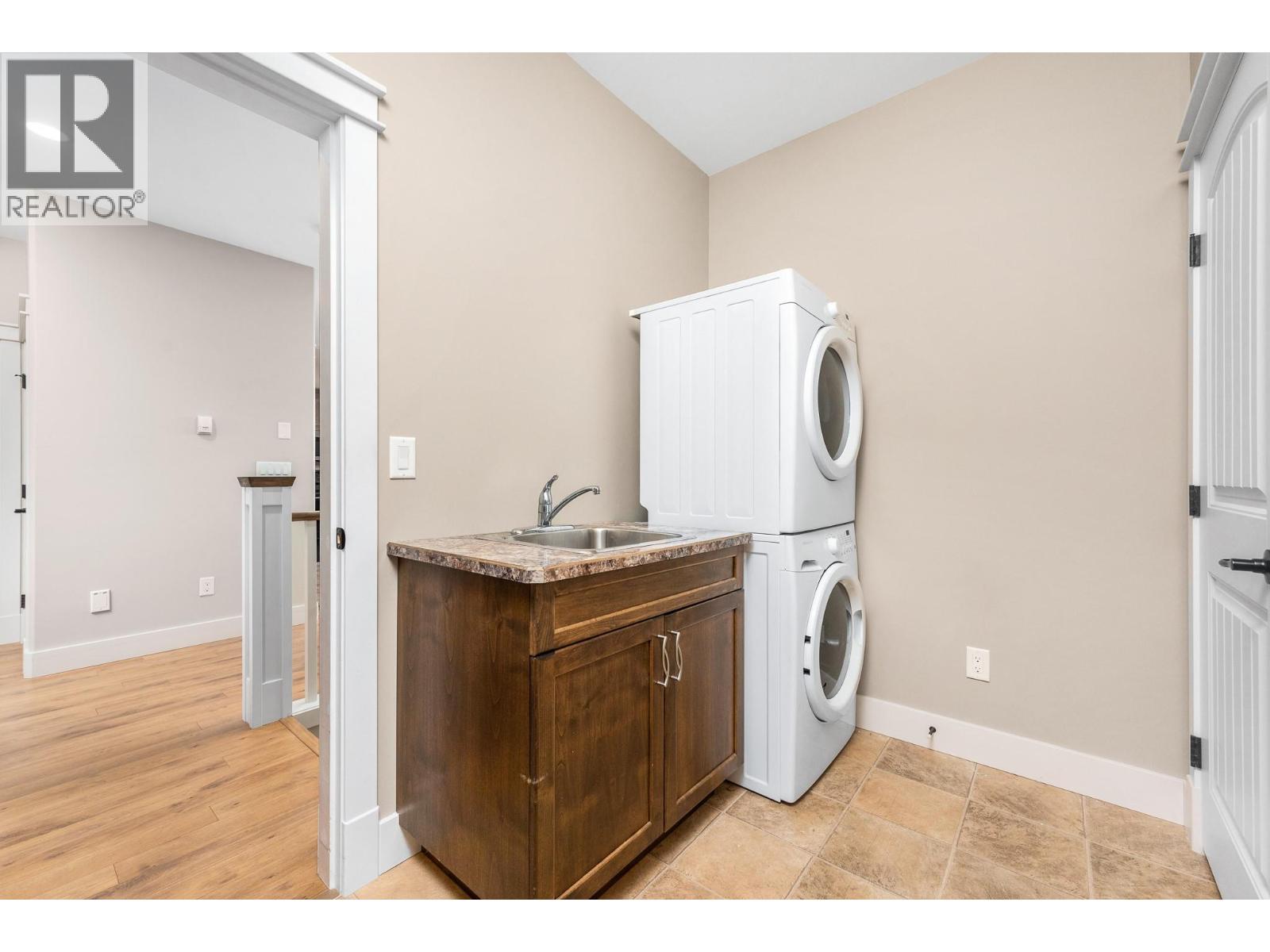 #28 3805 Patten Drive - 22