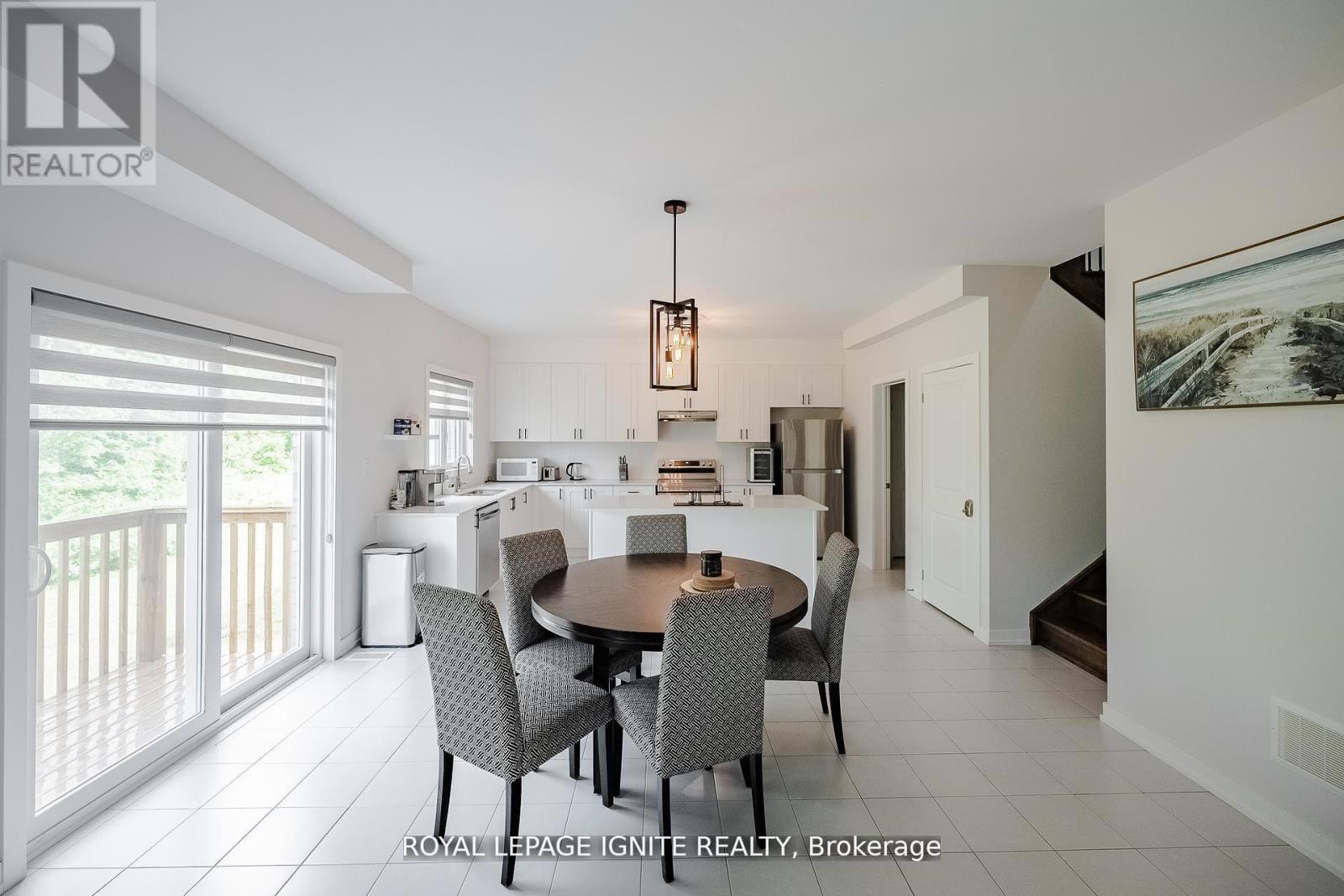 19 BUTTERNUT DRIVE - 16