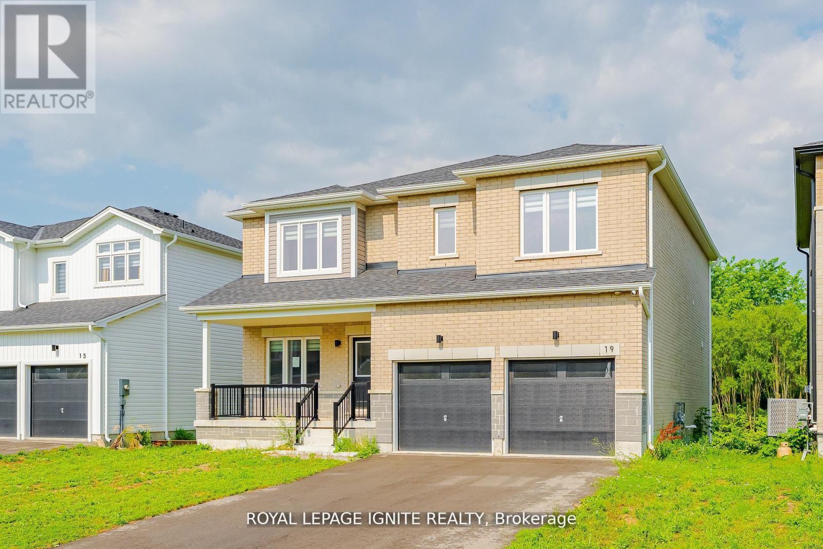 19 BUTTERNUT DRIVE - 2