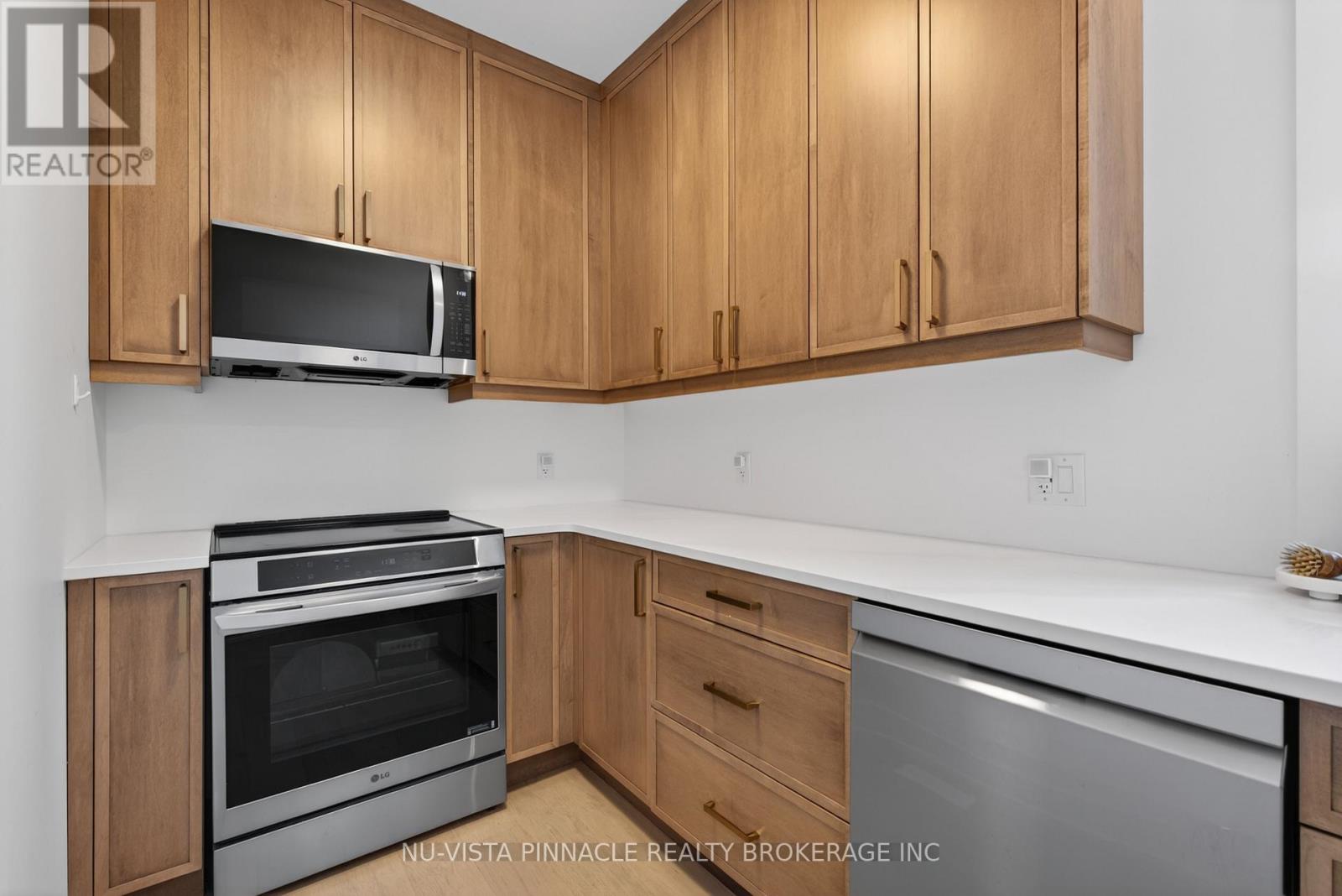 4119 FALLINGBROOK ROAD - 20