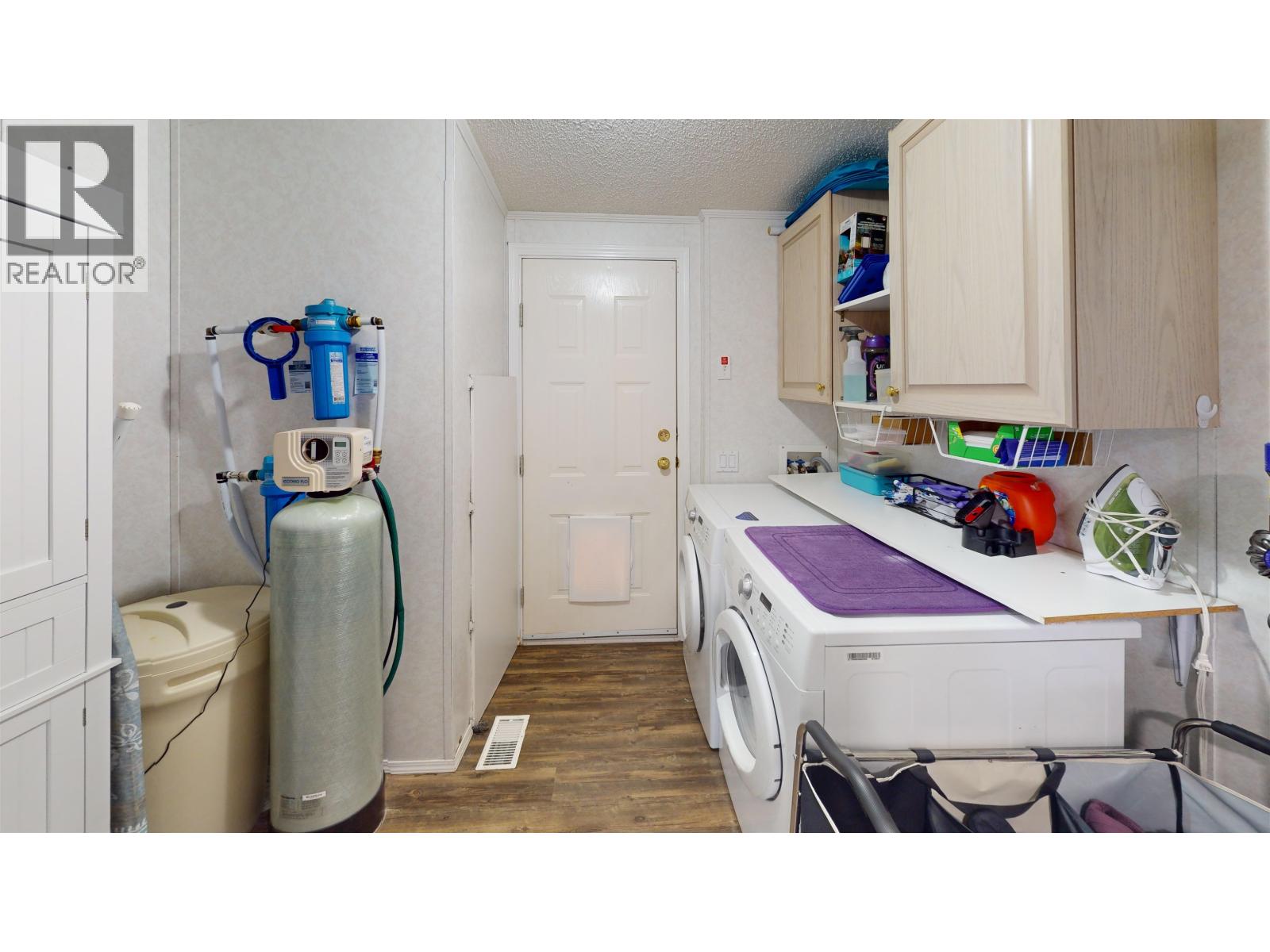 1302 MOUNTAIN ASH ROAD - 31