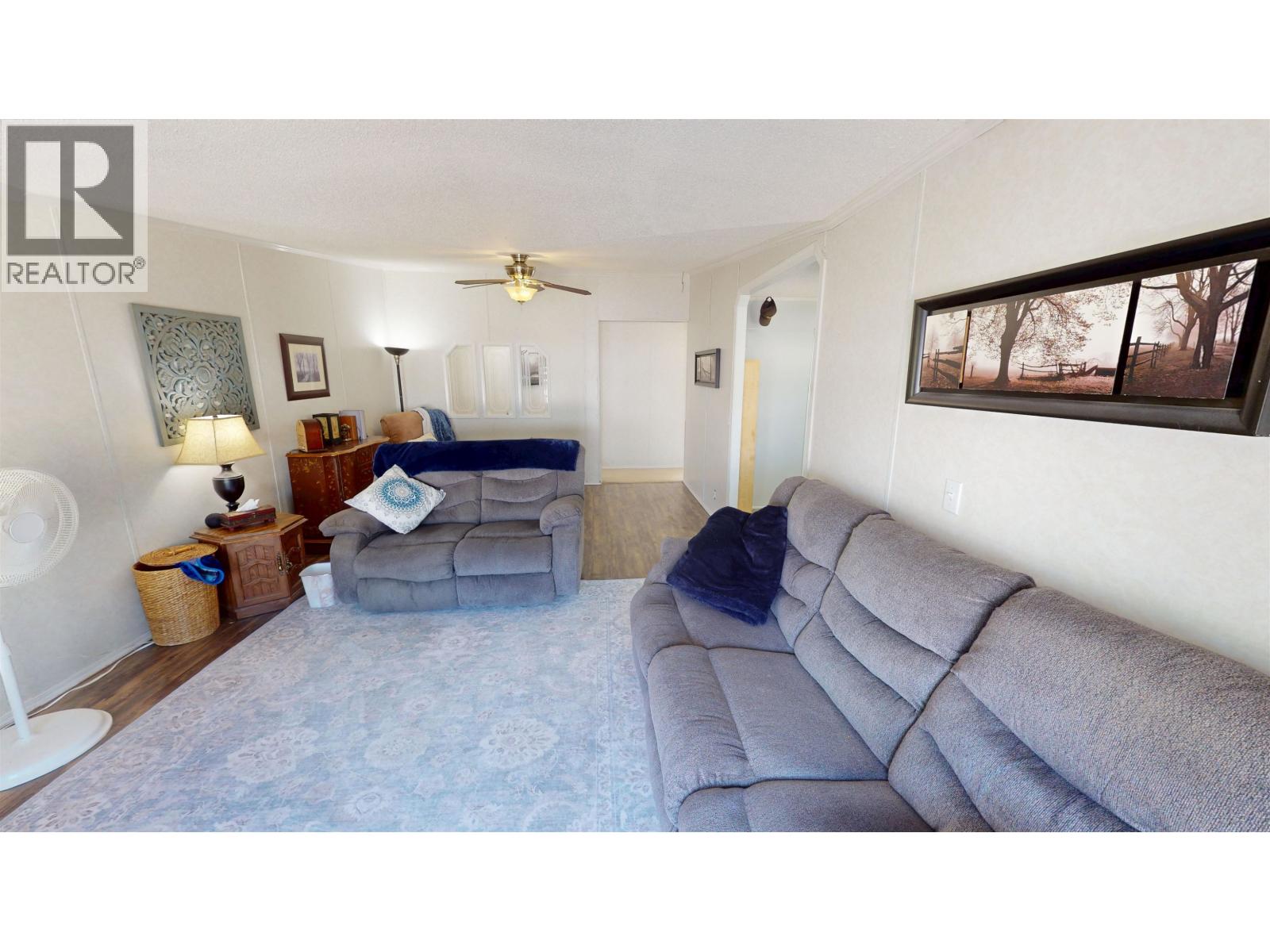 1302 MOUNTAIN ASH ROAD - 22