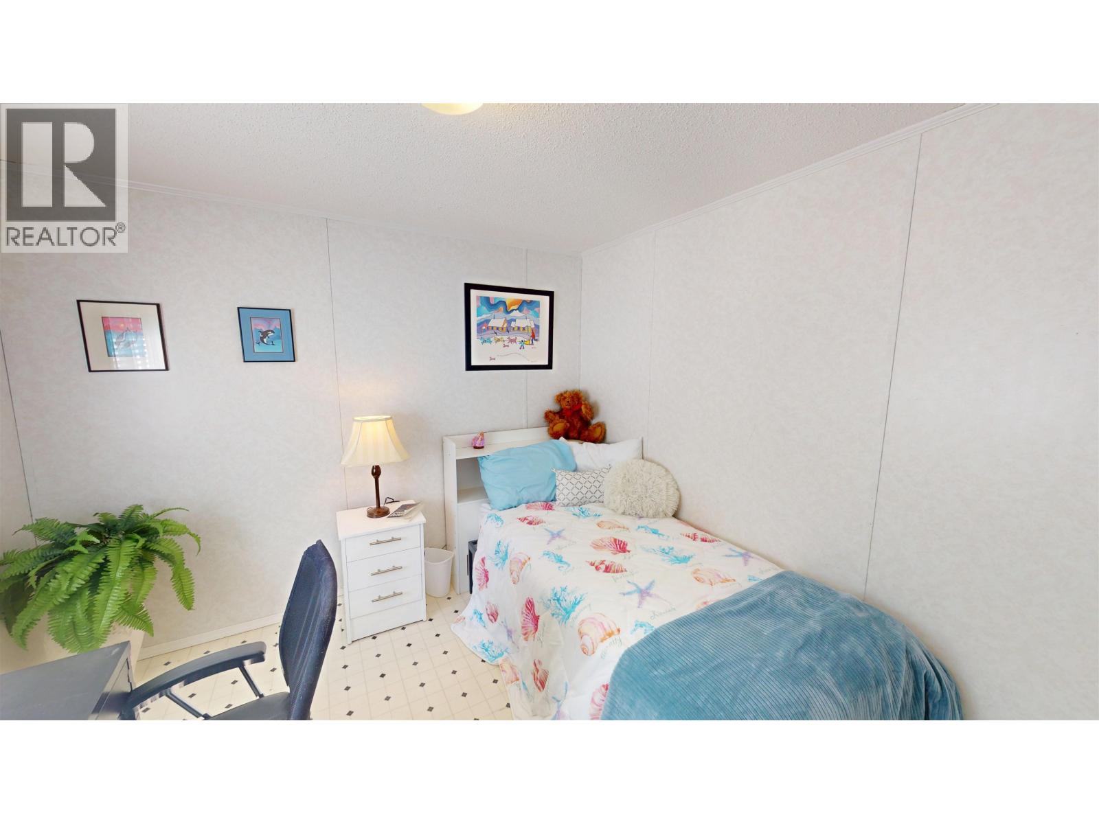 1302 MOUNTAIN ASH ROAD - 27