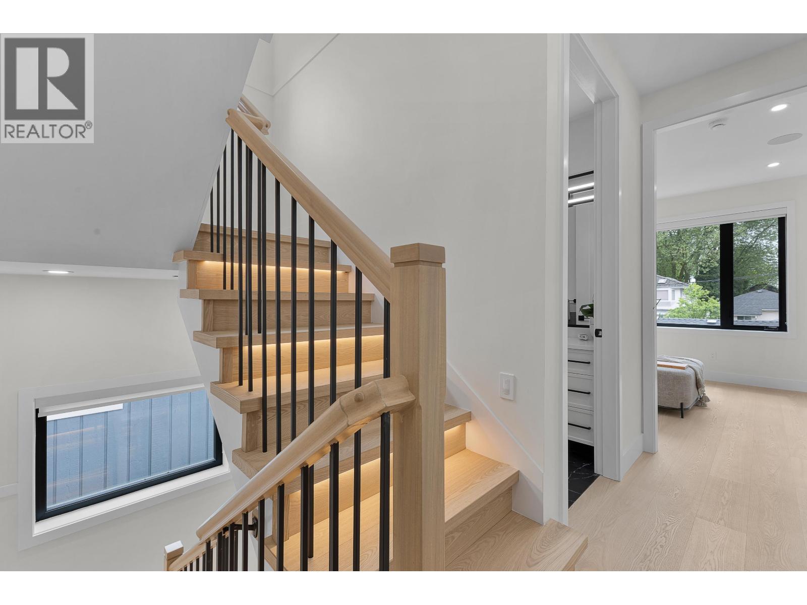 3 Bed, 4 Bath Apartment for Sale in Vancouver – 1 182 ONTARIO PLACE, Vancouver – MLS# R3118729 - Image 14