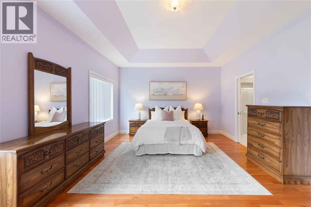 3633 EGREMONT ROAD - 16