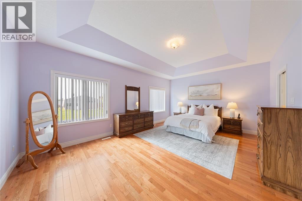 3633 EGREMONT ROAD - 18