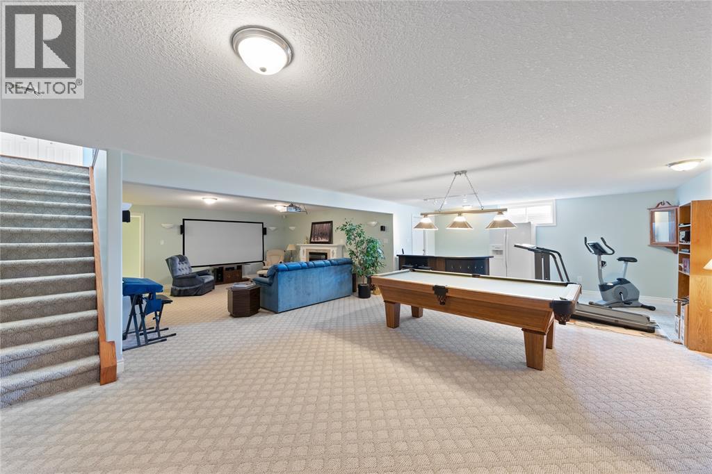 3633 EGREMONT ROAD - 25