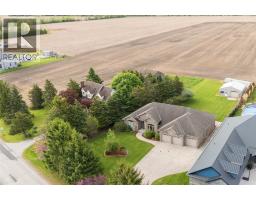 3633 Egremont Road, Plympton Wyoming, ON N0N1E0 Photo 41