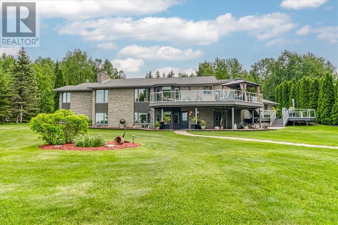 176 Wuorinen Road - 11