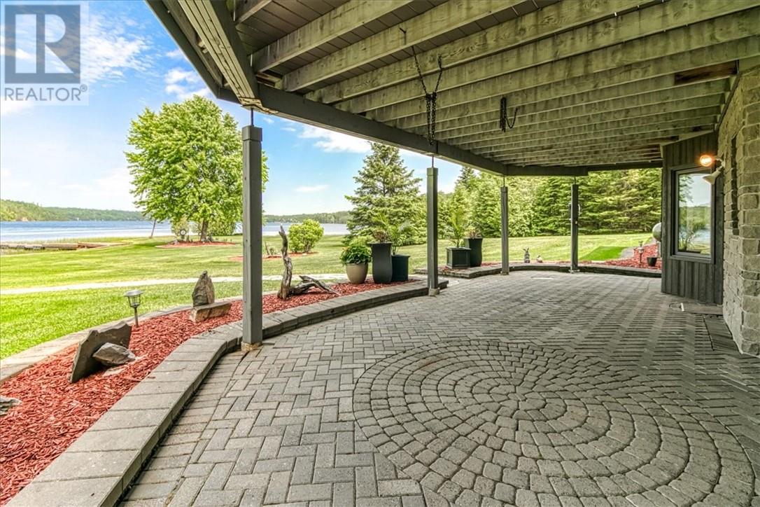 176 Wuorinen Road - 16