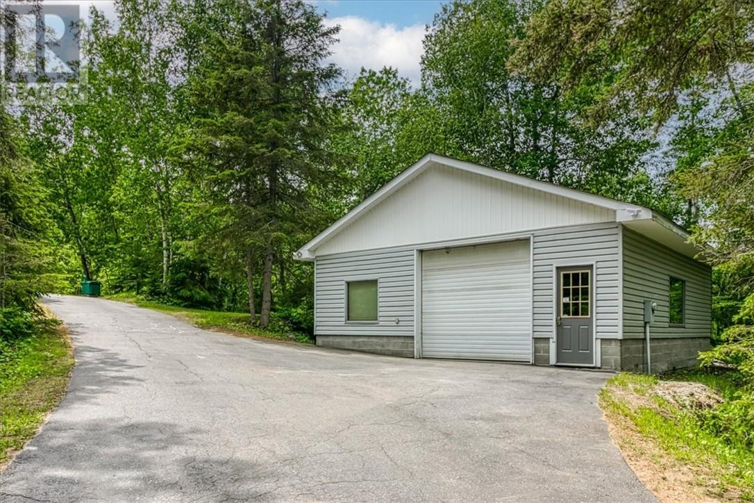 176 Wuorinen Road - 18