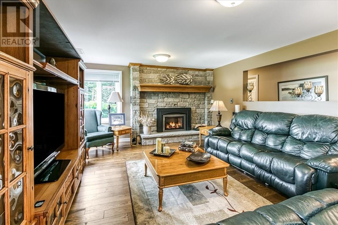 176 Wuorinen Road - 37
