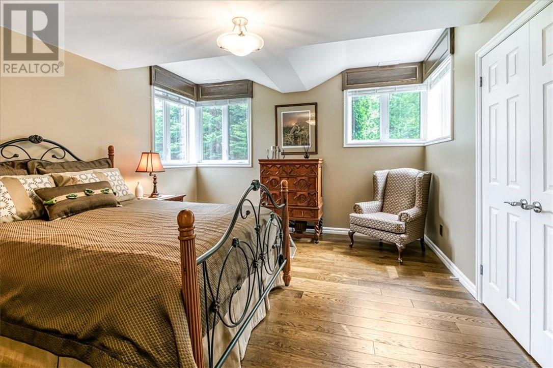 176 Wuorinen Road - 39