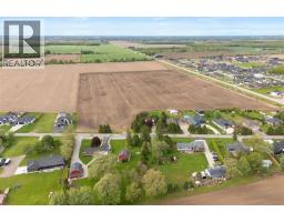 3633 Egremont Road, Plympton Wyoming, ON N0N1E0 Photo 43